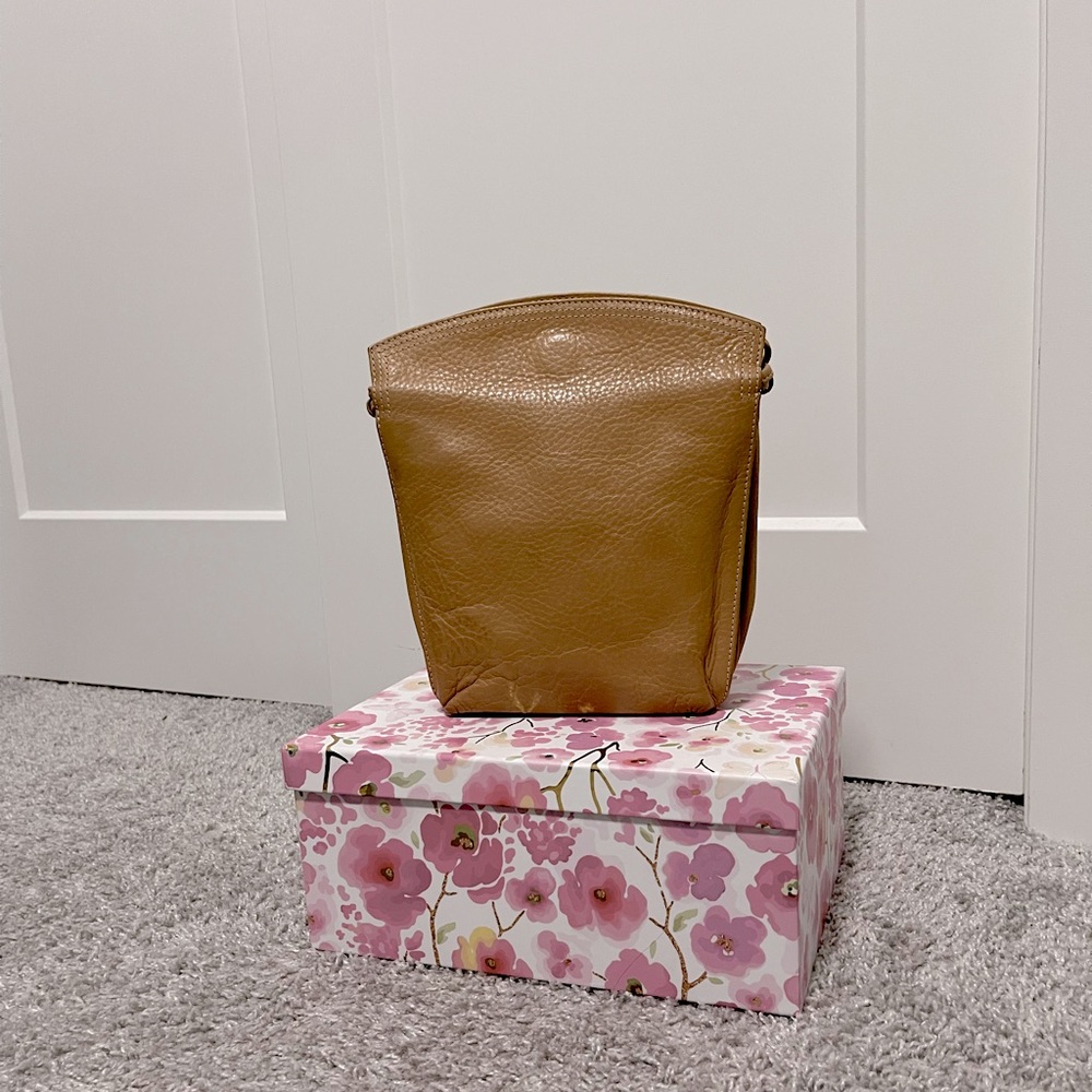 Dell’ga soft leather small crossbody bag